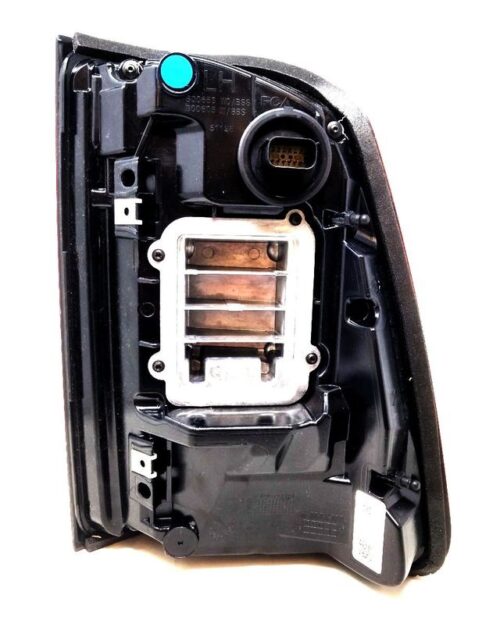 Dodge RAM - Tail Lamp, Right - 68262532AH – Bild 1
